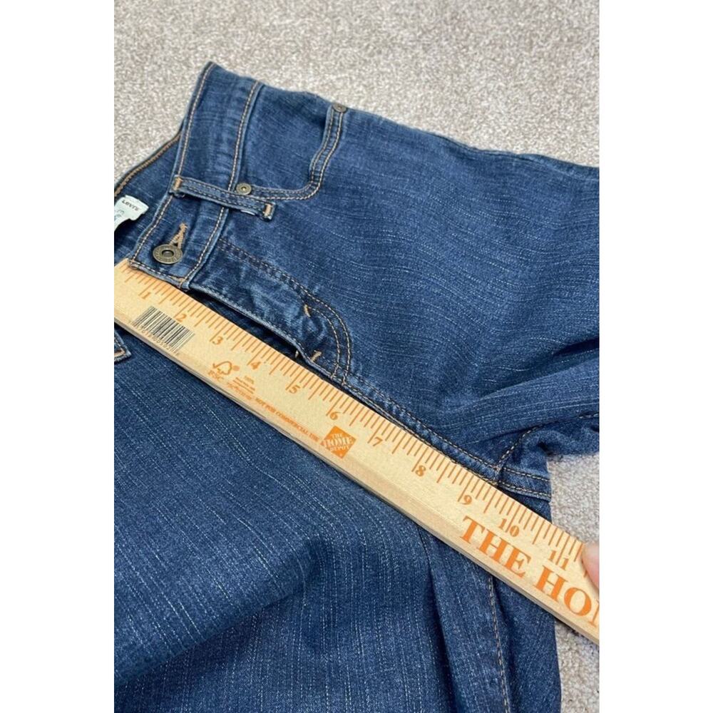 Levi's Women's 512 Perfectly Slimming Straight Jeans Size 2 Dark Wash Indigo - Picture 8 of 15